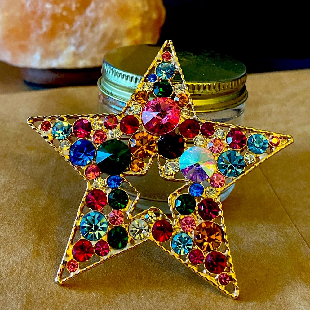 Gorgeous Star Gemstone Brooch